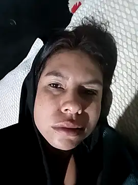 Snapshot of Alanagracia chatting on 03-20-25, 11:05 Alanagracia online show from 03-20-25, 11:05