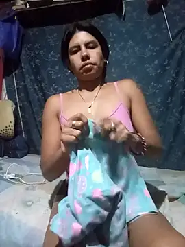 Snapshot of Alanagracia chatting on 09-29-25, 02:49 Alanagracia online show from 09-29-25, 02:49