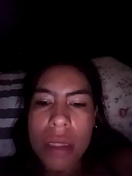 Snapshot of Alanagracia chatting on 10-08-25, 12:47 Alanagracia online show from 10-08-25, 12:47