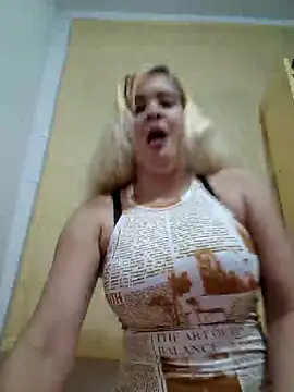 lamorbosa37 online show from 12-15-24, 04:04