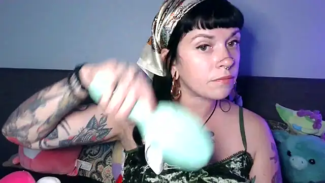 Marcelinegoddess online show from 09-30-25, 04:28