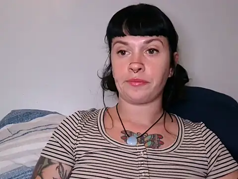 Marcelinegoddess online show from 10-24-25, 03:19