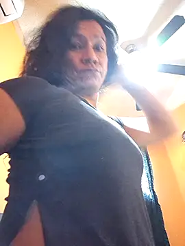 miicheele32 online show from 09-29-25, 06:24