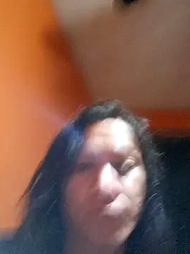 miicheele32 online show from 10-08-25, 08:34