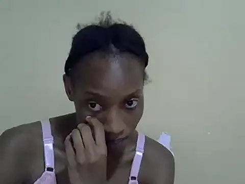 Snapshot of Iam_Rona chatting on 01-22-25, 10:37 Iam Rona online show from 01-22-25, 10:37