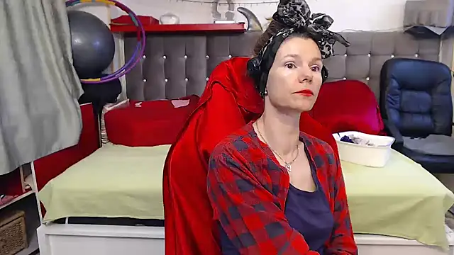 kellyterapy online show from 10-27-25, 10:41