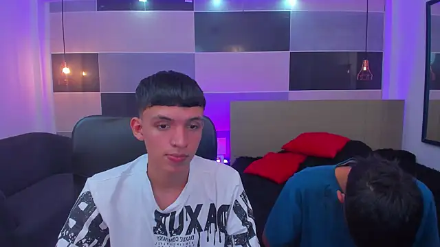 Juan Nd Steven online show from 02-08-25, 04:14