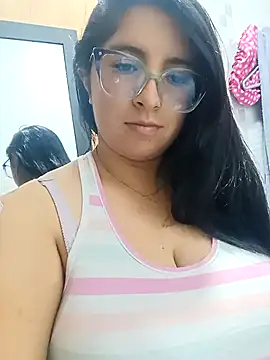  Angelinaandrade  online show from 02-13-26, 01:01