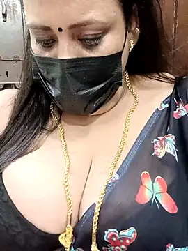 Snapshot of ashikaa_r chatting on 02-21-25, 05:09 ashikaa r online show from 02-21-25, 05:09