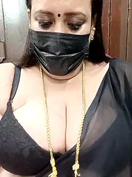 Snapshot of ashikaa_r chatting on 03-02-25, 07:23 ashikaa r online show from 03-02-25, 07:23