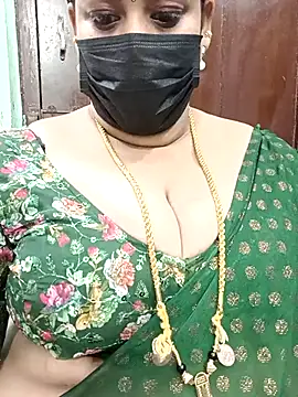 Snapshot of ashikaa_r chatting on 03-16-25, 05:50 ashikaa r online show from 03-16-25, 05:50