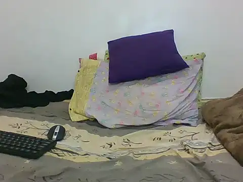 Cessylolla online show from 03-20-25, 02:32