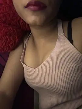 Hot Goldengirl online show from 10-10-25, 08:08