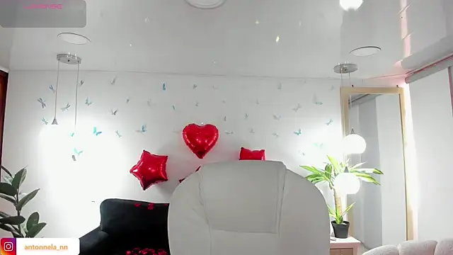  Antonnela  online show from 02-14-26, 02:03