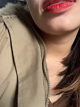 Snapshot of Laura8910 chatting on 03-21-25, 09:34 Laura8910 online show from 03-21-25, 09:34