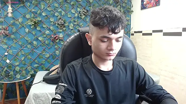 Waturox online show from 10-23-25, 07:23