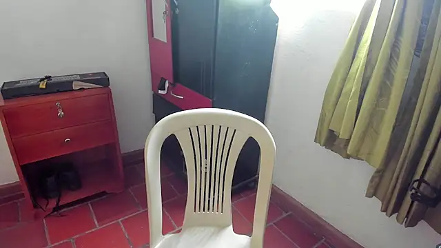 Waturox online show from 11-19-25, 04:18