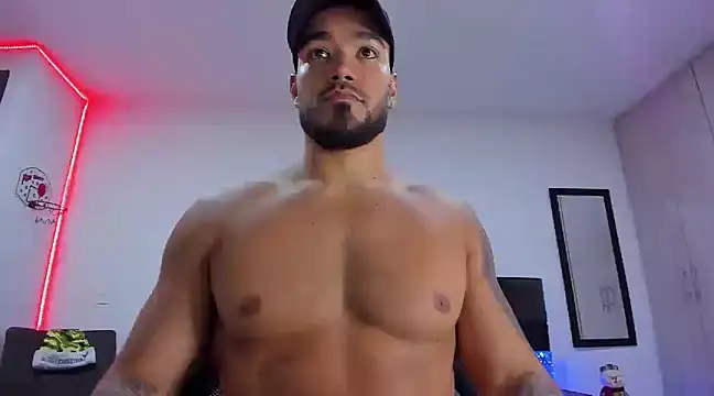 Alexander Martines online show from 12-24-24, 03:38