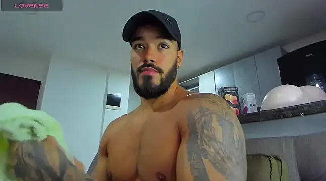 Alexander Martines online show from 02-16-25, 10:54