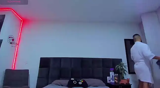 Alexander Martines online show from 03-07-25, 04:24