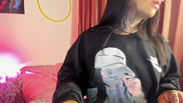 nicole volkov online show from 01-28-25, 03:36