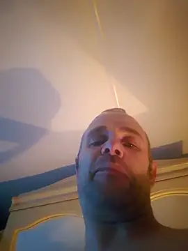 Snapshot of Dorset8360 chatting on 12-19-24, 11:46 Dorset8360 online show from 12-19-24, 11:46