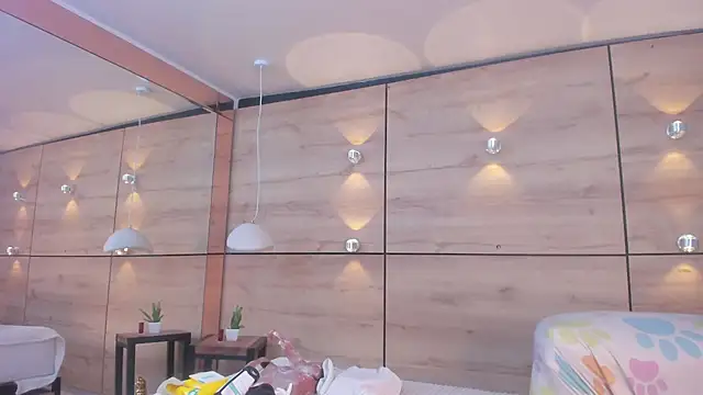 martina touss online show from 12-22-25, 12:46