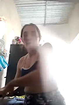 Isabel23zr online show from 11-19-25, 04:07