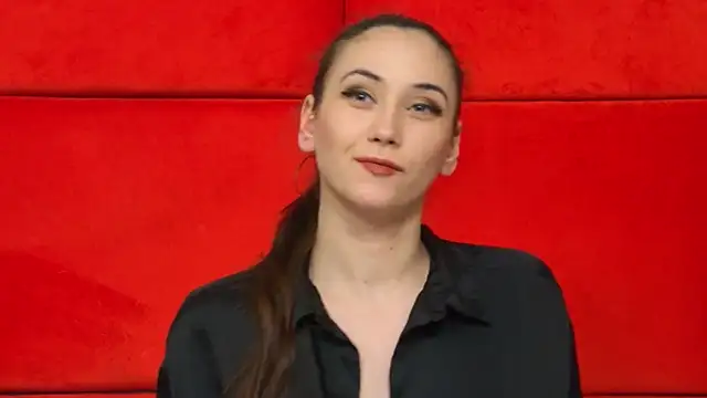 Snapshot of AliceMunro chatting on 01-15-25, 05:08 AliceMunro online show from 01-15-25, 05:08