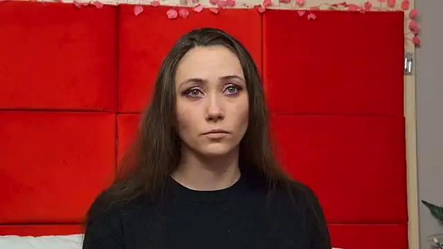 Snapshot of AliceMunro chatting on 02-20-25, 04:14 AliceMunro online show from 02-20-25, 04:14