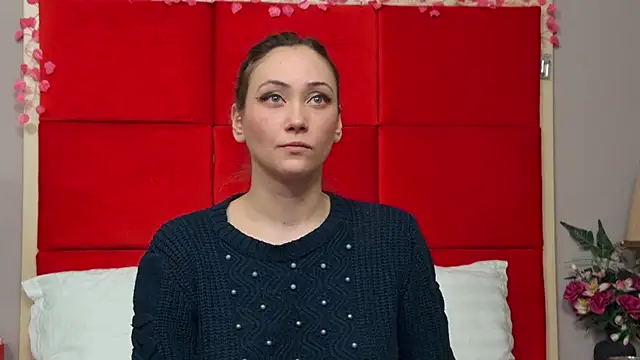 Snapshot of AliceMunro chatting on 02-25-25, 08:30 AliceMunro online show from 02-25-25, 08:30