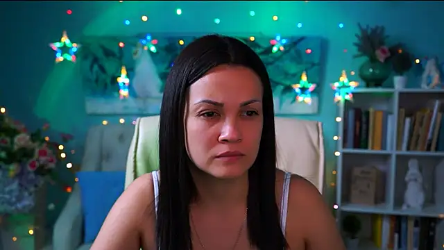 KarolinaRobinson online show from 12-14-24, 06:20