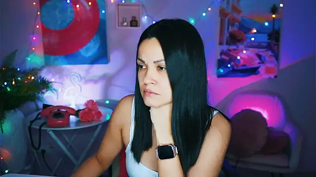 KarolinaRobinson online show from 12-17-24, 12:00