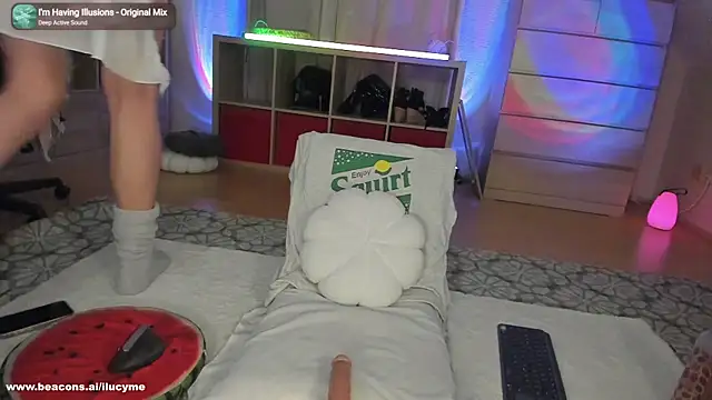 ilucyme online show from 11-02-25, 06:21