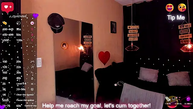 Snapshot of ANDRIUS_24 chatting on 07-04-26, 12:17 ANDRIUS 24 online show from 07-04-26, 12:17