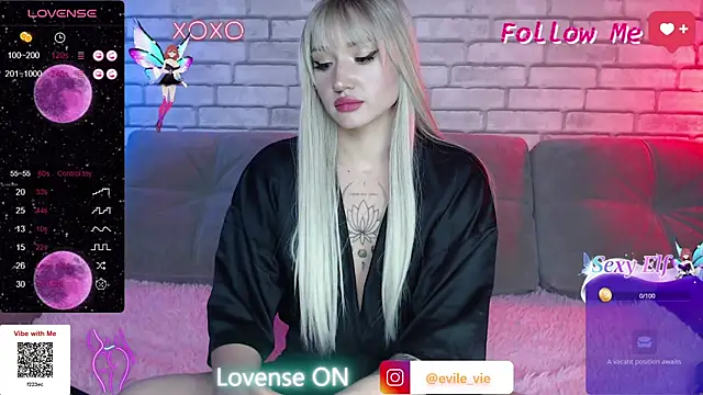 Eva Evile online show from 12-27-24, 12:34