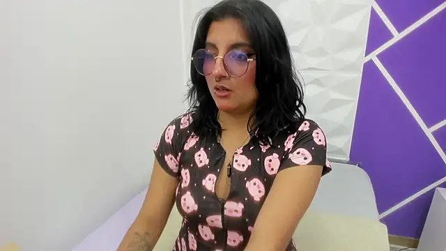 Alliccee online show from 01-23-25, 06:45