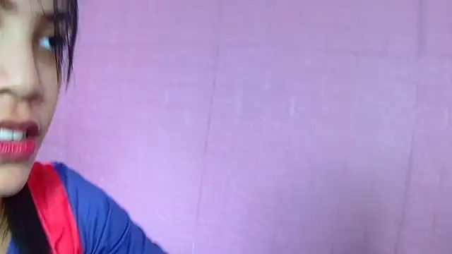 Snapshot of strawberrymia68 chatting on 03-02-25, 07:12 strawberrymia68 online show from 03-02-25, 07:12