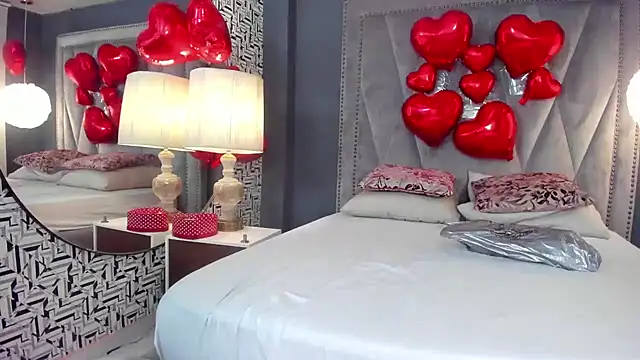 Hotsamantamature online show from 02-13-25, 07:42