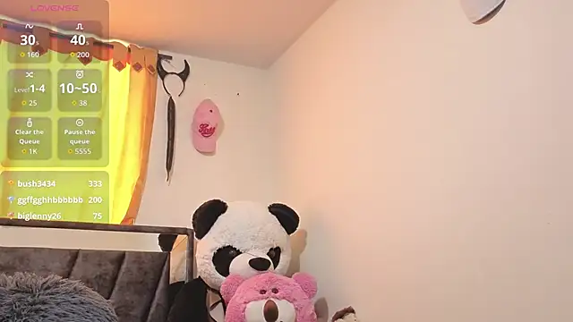 Hotsamantamature online show from 09-26-25, 05:28