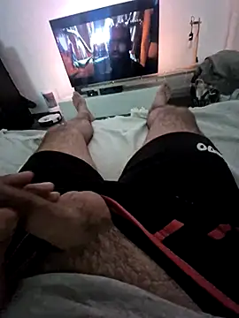 Snapshot of Leonormaldick chatting on 09-12-25, 01:33 Leonormaldick online show from 09-12-25, 01:33