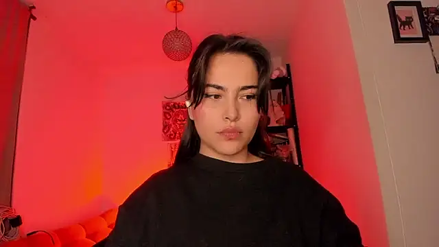 Snapshot of sol__angel chatting on 03-10-25, 08:04 sol angel online show from 03-10-25, 08:04