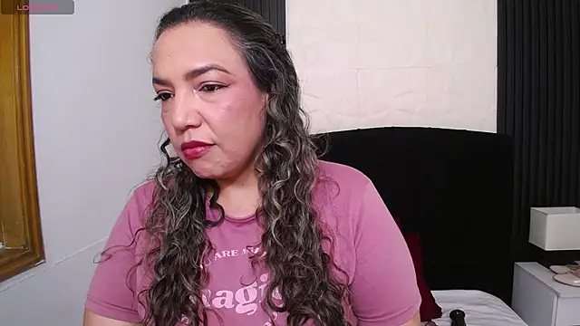 marie hss online show from 11-20-25, 04:29