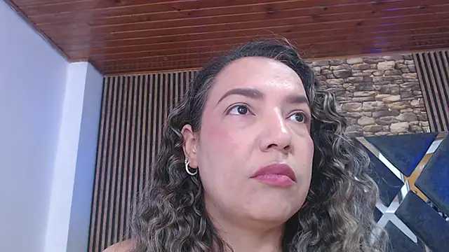 marie hss online show from 12-19-25, 08:38