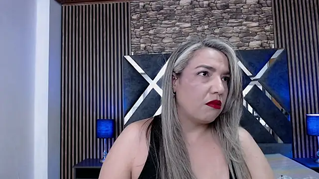 marie hss online show from 12-22-25, 07:11