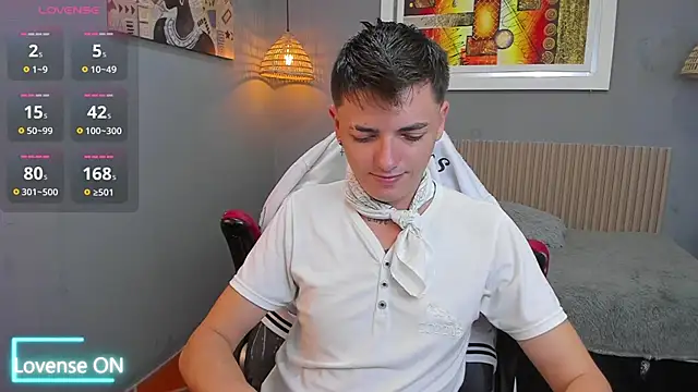 Snapshot of tossetrech chatting on 11-11-25, 03:06 tossetrech online show from 11-11-25, 03:06