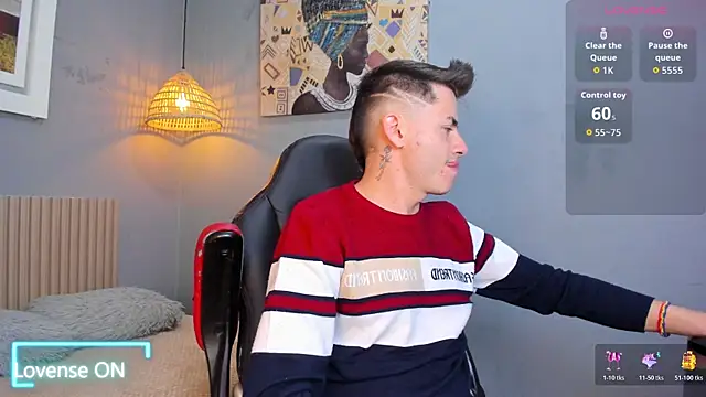 Snapshot of tossetrech chatting on 11-28-25, 02:36 tossetrech online show from 11-28-25, 02:36