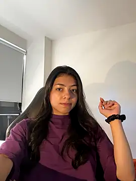 Liissa cute  online show from 11-28-25, 05:48