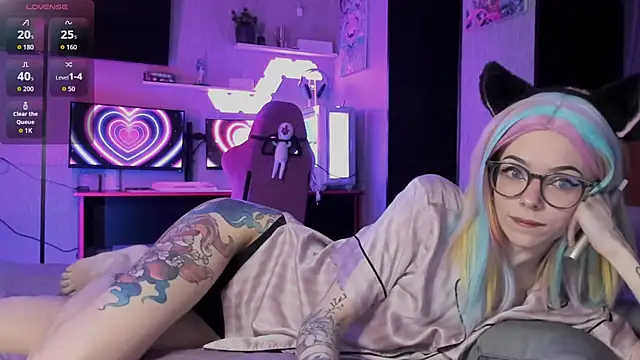 The love project online show from 10-23-25, 01:05