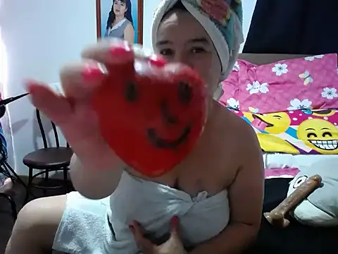 Sweeetness Milf online show from 01-09-25, 05:00